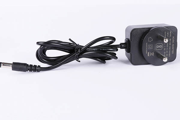 MX15w系列5v2a印度規(guī)電源適配器 bis認(rèn)證